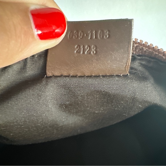 Gucci Canvas Classic Boat Ponchette - Picture 8 of 9